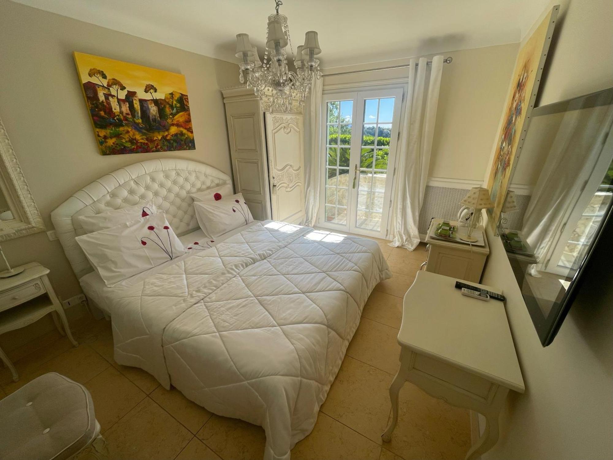 La Bergerie B&B Ванс Екстериор снимка